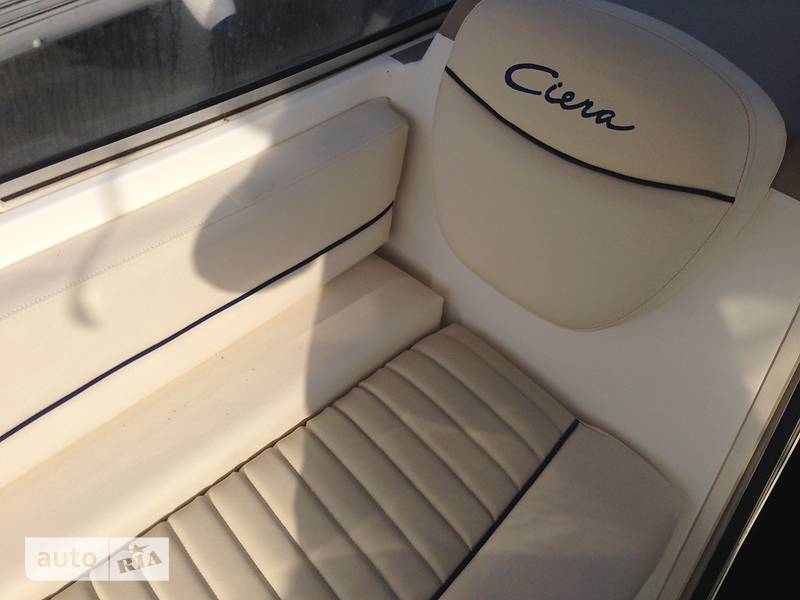 Моторна яхта Bayliner 2455 2001 в Одесі