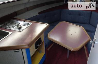 Моторная яхта Bayliner 2455 1990 в 