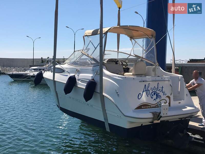 Моторна яхта Bayliner 2455 2001 в Одесі