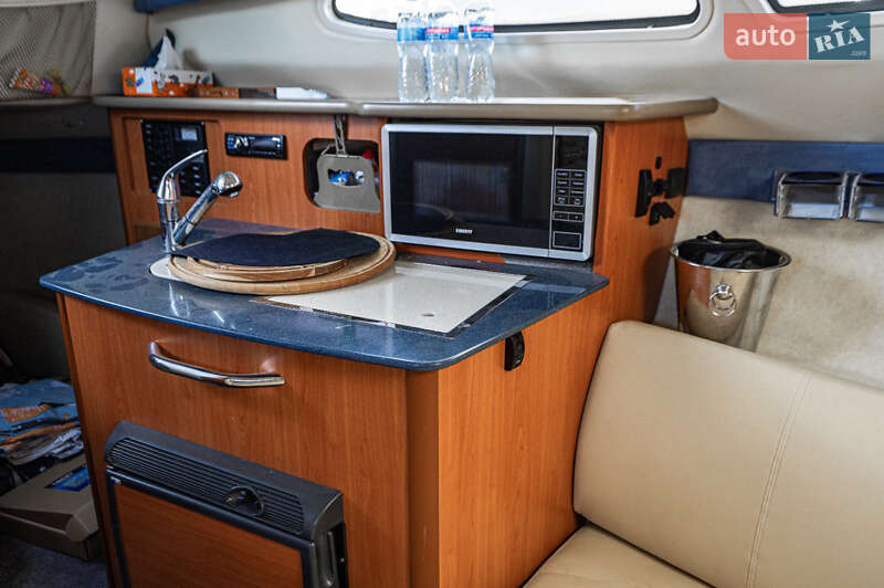 Катер Bayliner 245 2008 в Каменец-Подольском
