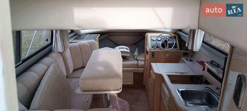 Моторная яхта Bayliner 2859 1999 в Кельменцах