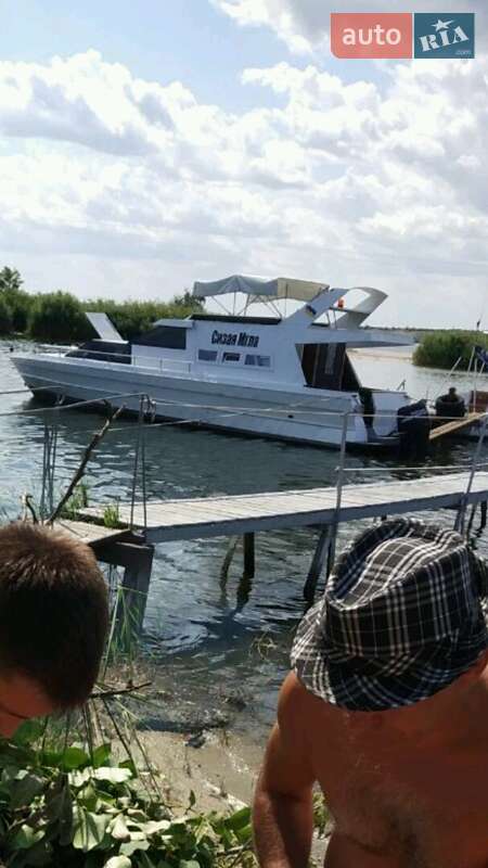 Моторна яхта Bayliner 288 2013 в Миколаєві