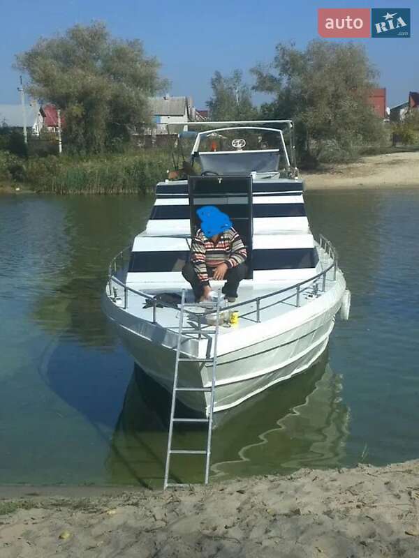 Моторна яхта Bayliner 288 2013 в Миколаєві