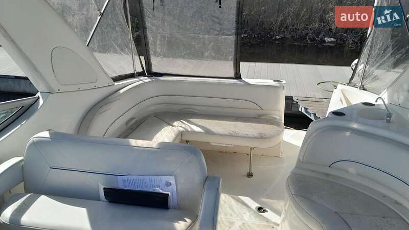 Моторная яхта Bayliner 305 2008 в Киеве