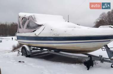 Катер Bayliner Capri 1987 в Чернигове