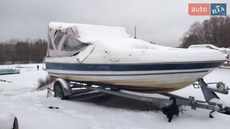 Катер Bayliner Capri 1987 в Чернигове