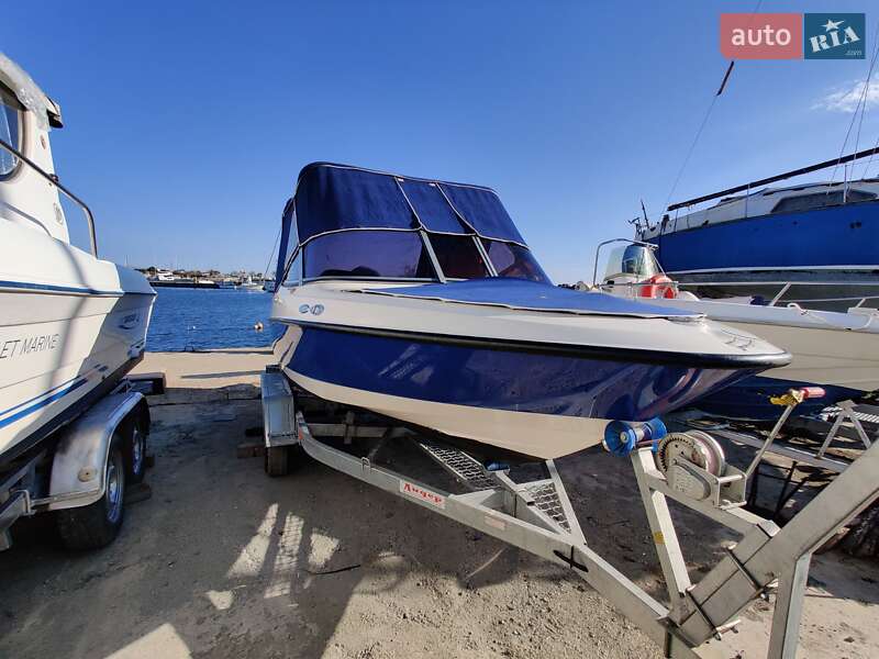 Лодка Bayliner Capri 2008 в Одессе фото 6 Лодка Bayliner Capri 2008 в Одессе