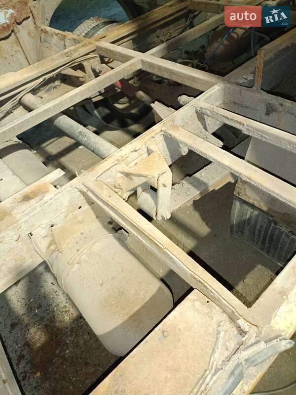 Пригородный автобус БАЗ 2114 2006 в Калиновке