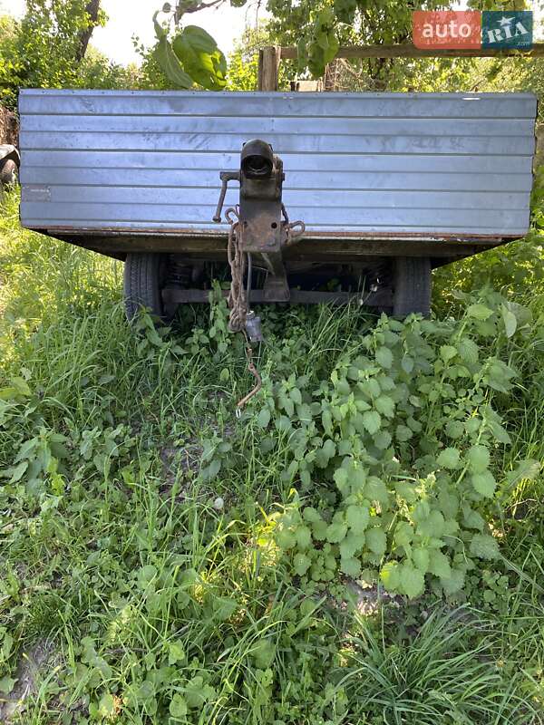Легковой прицеп БАЗ 8142 1990 в Киеве фото 2 Легковой прицеп БАЗ 8142 1990 в Киеве