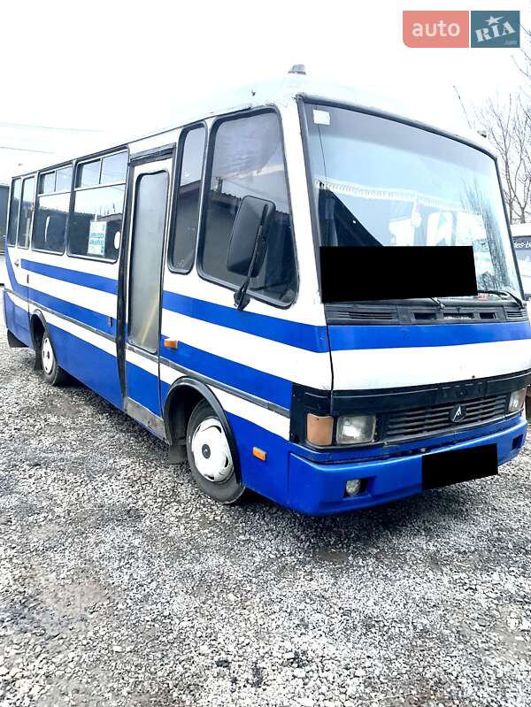 БАЗ БАЗ 2004