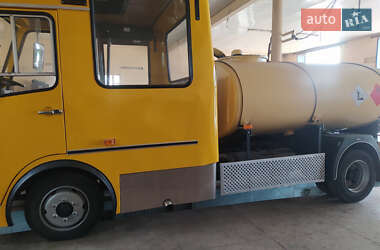 Бензовоз БАЗ Т901.60 2009 в 