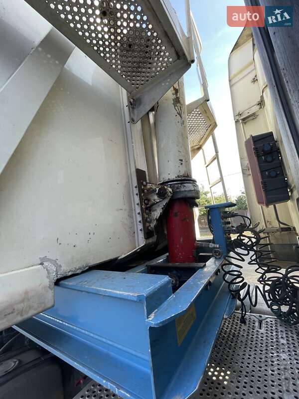 Зерновоз - полуприцеп Benalu Benalu 2005 в Днепре фото 10 Зерновоз - полуприцеп Benalu Benalu 2005 в Днепре