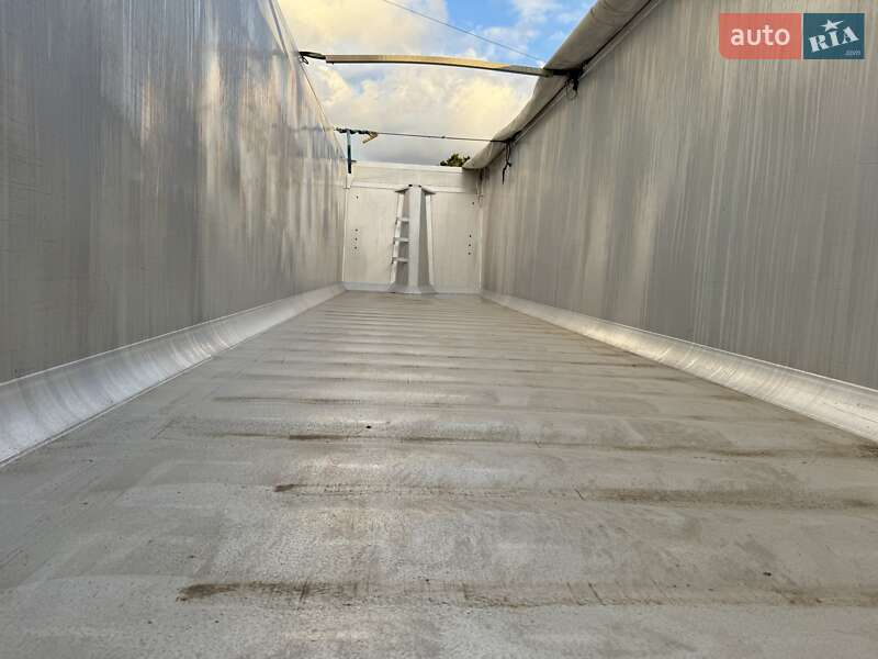 Самоскид напівпричіп Benalu Benalu 2009 в Вінниці