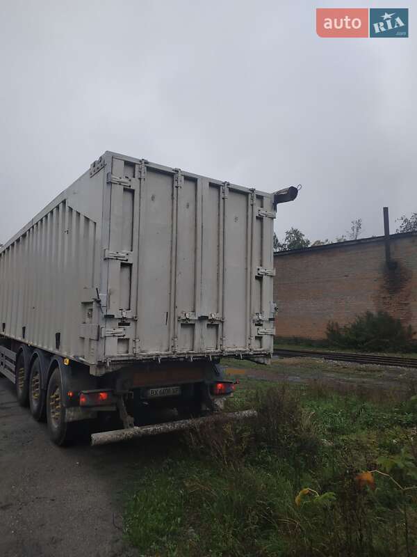 Зерновоз - напівпричіп Benalu Benalu 2013 в Старокостянтинові