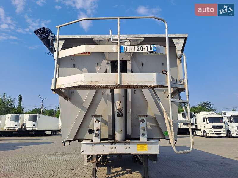 Самоскид напівпричіп Benalu Benalu 2002 в Черкасах