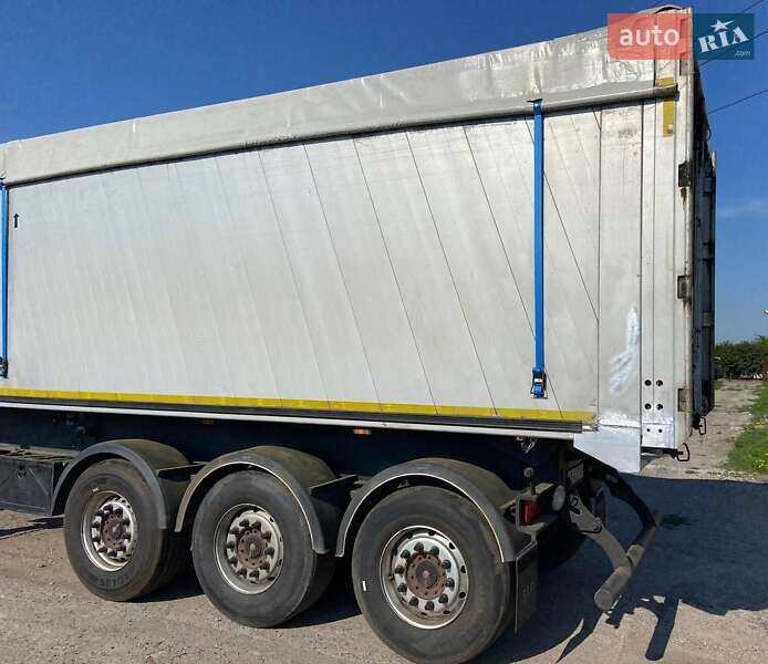 Самоскид напівпричіп Benalu Bencere 1998 в Чернівцях