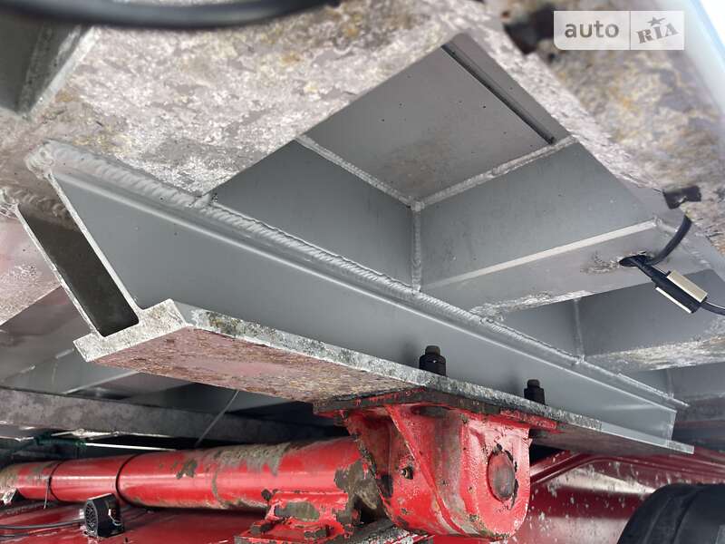 Зерновоз - полуприцеп Benalu Bencere 2008 в Виннице