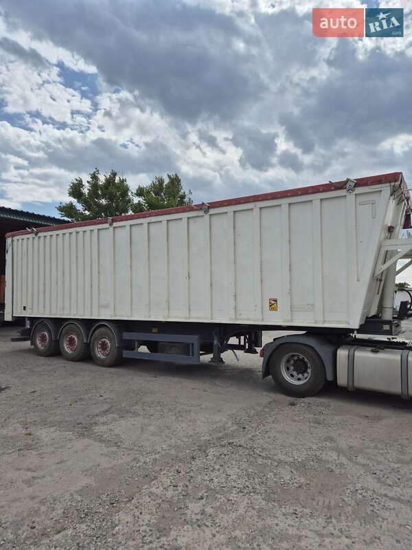 Самосвал полуприцеп Benalu Bencere 2015 в Кривом Роге фото 18 Самосвал полуприцеп Benalu Bencere 2015 в Кривом Роге