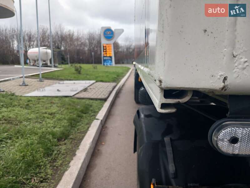 Самоскид напівпричіп Benalu Bencere 2005 в Запоріжжі