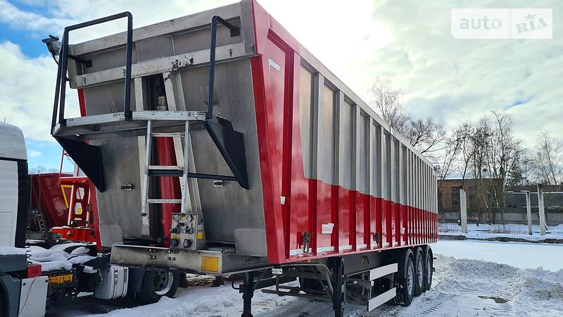 Самосвал полуприцеп Benalu C34CMS01 2013 в Виннице