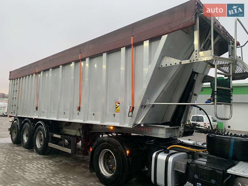 Самосвал полуприцеп Benalu C34CMS01 2006 в Одессе фото 2 Самосвал полуприцеп Benalu C34CMS01 2006 в Одессе