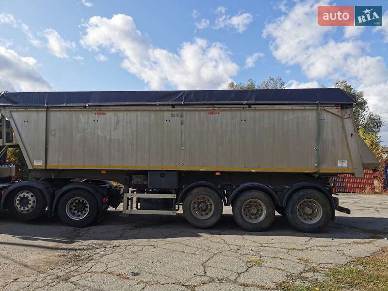 Самоскид напівпричіп Benalu GT 2001 в Умані фото 13 Самоскид напівпричіп Benalu GT 2001 в Умані