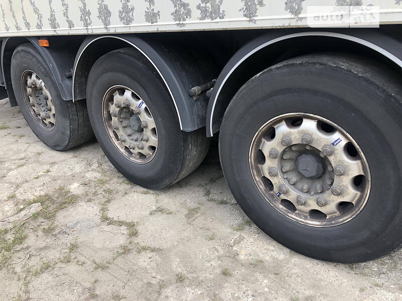 Зерновоз - напівпричіп Benalu Optiliner 2012 в Вінниці фото 13 Зерновоз - напівпричіп Benalu Optiliner 2012 в Вінниці