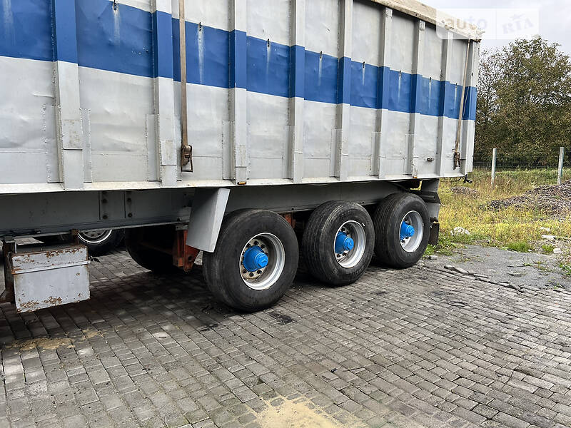 Зерновоз - полуприцеп Benalu TF34C1 1990 в Золочеве
