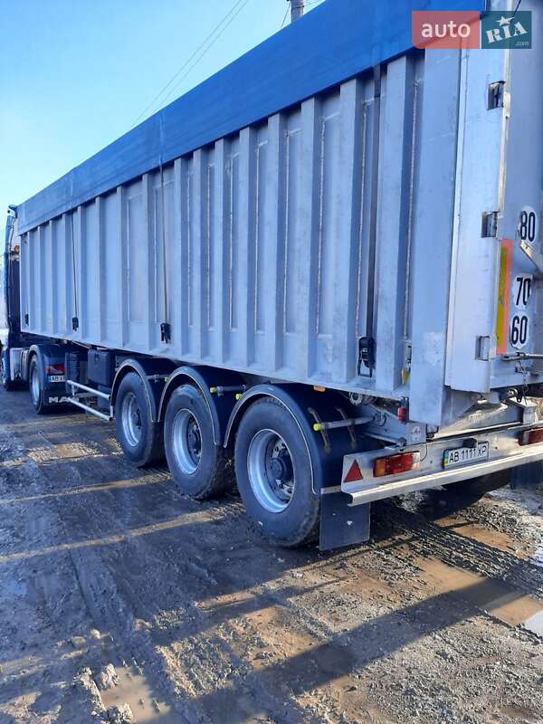 Самосвал полуприцеп Benalu TF34C1 2000 в Виннице