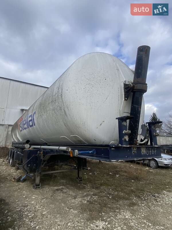 Цистерна полуприцеп Benalu TF34C1 1995 в Тернополе