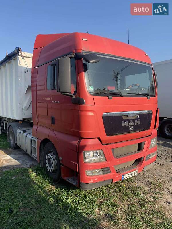 Самоскид напівпричіп Benalu TF34C1 2000 в Львові