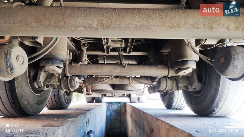 Самоскид напівпричіп Benalu TF34C1 1999 в Миколаєві