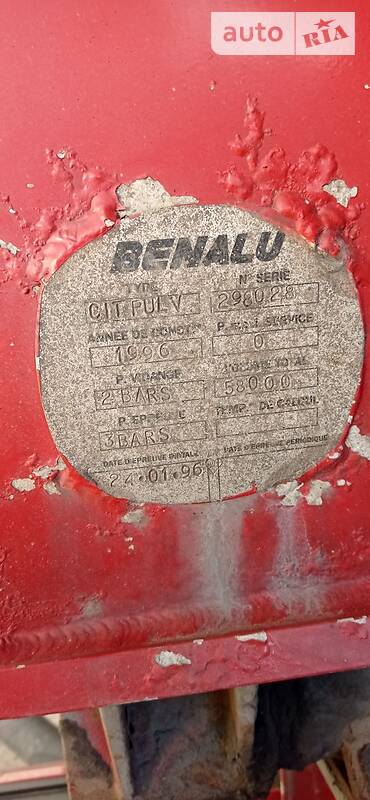 Цистерна полуприцеп Benalu TF 1992 в Кременчуге