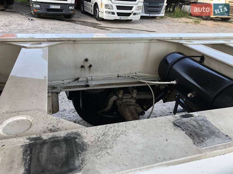 Самосвал полуприцеп Benalu TX 2004 в Золочеве