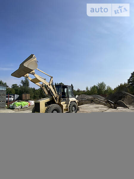 Экскаватор погрузчик Benati 2000 1996 в Ивано-Франковске