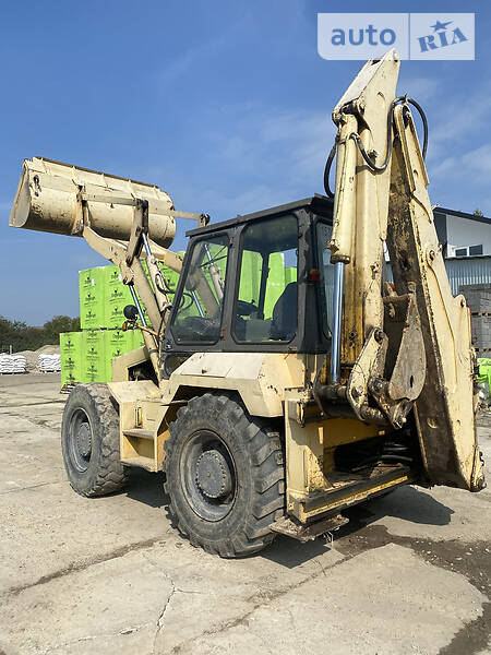 Экскаватор погрузчик Benati 2000 1996 в Ивано-Франковске