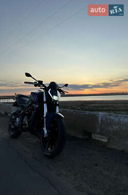 Мотоцикл Без обтекателей (Naked bike) Benelli 251S 2020 в 