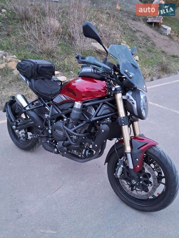 Benelli 752S 2021