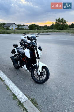 Мотоцикл Без обтекателей (Naked bike) Benelli TNT 25 2017 в 
