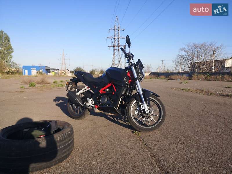 Мотоцикл Без обтекателей (Naked bike) Benelli TNT 25 2017 в Николаеве