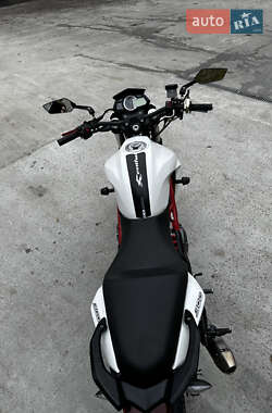 Мотоцикл Без обтікачів (Naked bike) Benelli TNT 300 2015 в  фото 6 Мотоцикл Без обтікачів (Naked bike) Benelli TNT 300 2015 в
