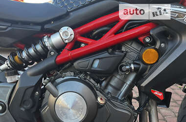 Мотоцикл Без обтекателей (Naked bike) Benelli TNT 302S 2019 в 