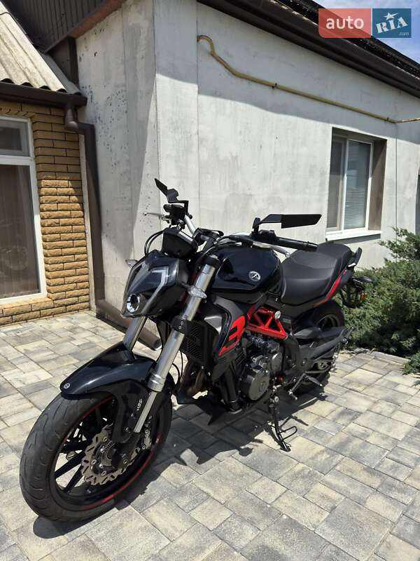 Мотоцикл Без обтікачів (Naked bike) Benelli TNT 302S 2020 в Ізмаїлі