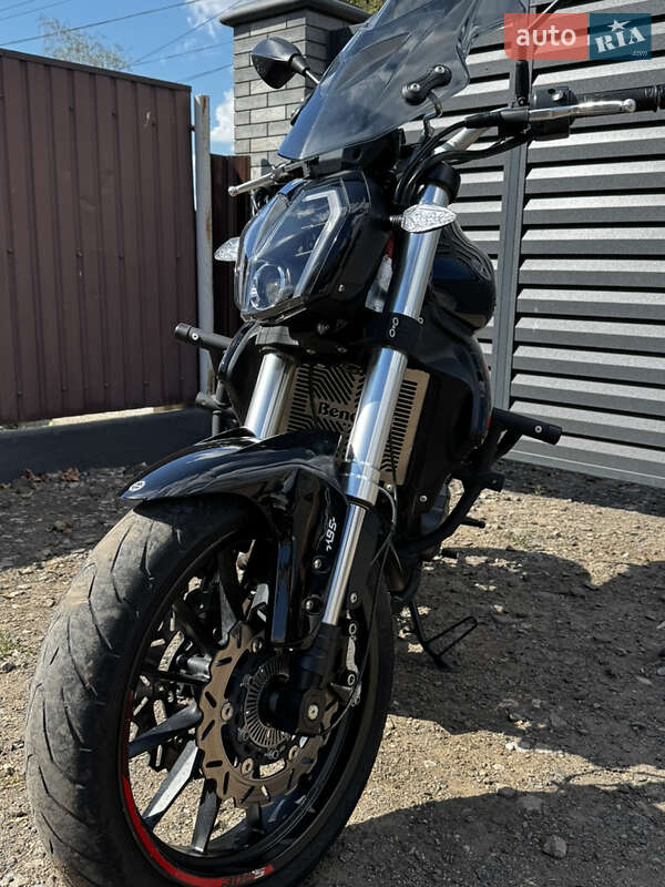 Мотоцикл Без обтекателей (Naked bike) Benelli TNT 302S 2020 в Валках