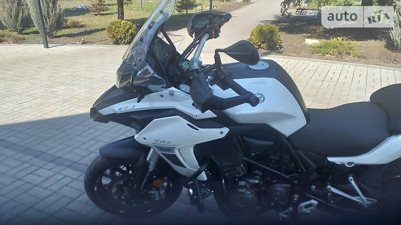 Benelli TRK 502