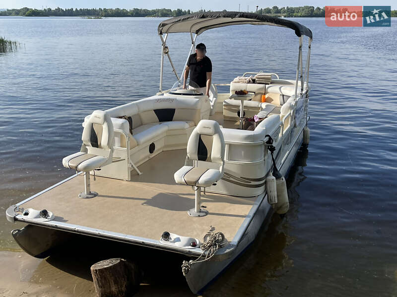 Катер Bentley Pontoons 19 2012 в 