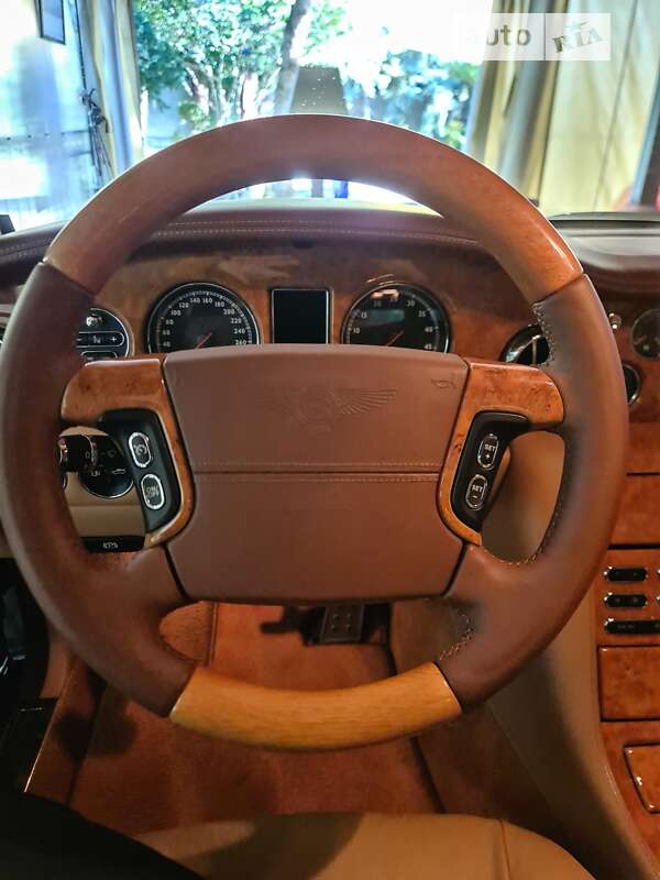 Седан Bentley Arnage 2008 в Киеве