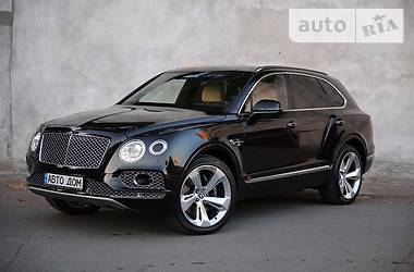 Внедорожник / Кроссовер Bentley Bentayga 2016 в Киеве