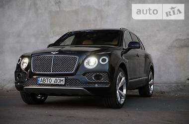 Внедорожник / Кроссовер Bentley Bentayga 2016 в Киеве