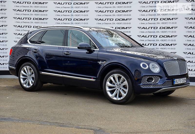 Bentley Bentayga 2017 года
